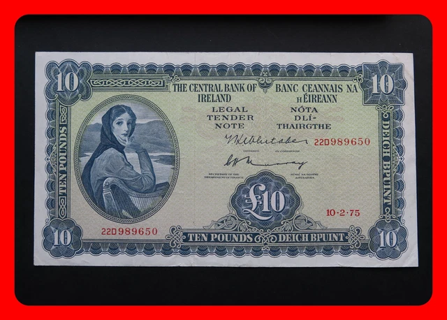 Ireland 10 Pounds | 1975 | P.66c | 22 D 989650| VF+