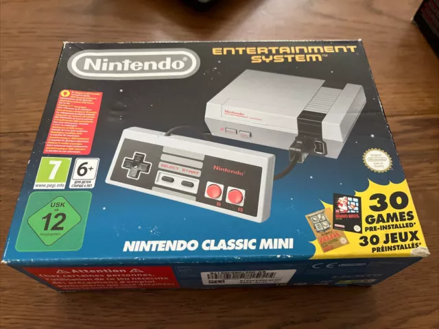 Console neuve en boîte jamais Ouverte Nintendo Classic Mini Nes