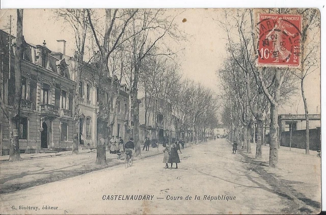 Carte Postale Ancienne La Beaume Vieille Eglise - Scène De Vie - France 1900