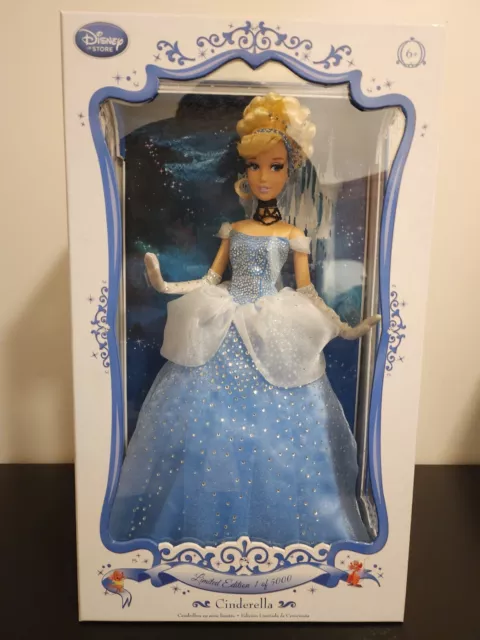 POUPÉE CENDRILLON SAKS Fifth Avenue Disney édition limitée 1 sur