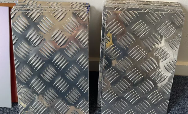 5052Aluminium  Checker Plate  2.0mm x200 x300