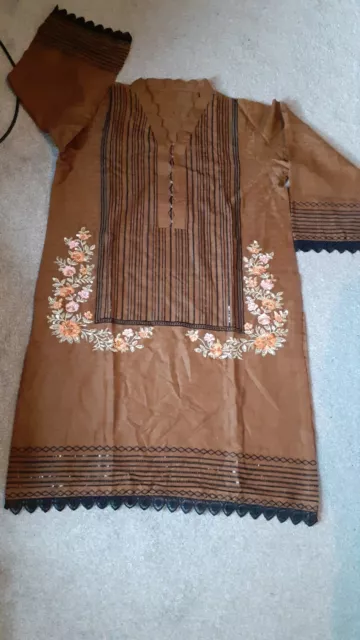 pakistano donna kurta