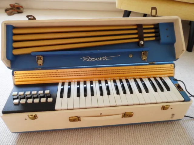 Electric Organ  C1950 Retro Sound Music Keyboard Music Vintage