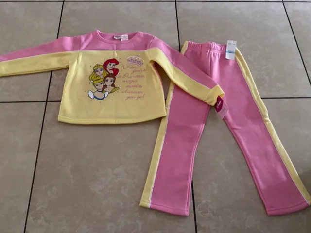 New with tag Disney Princess Girls Two-Piece Sweatsuit size 5