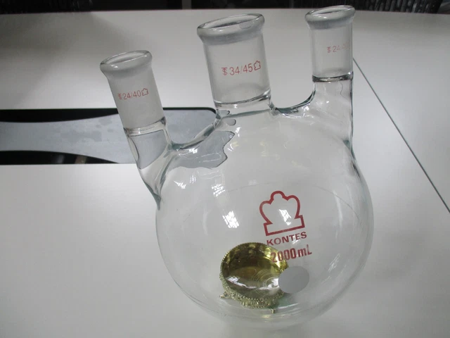 Kontes 3-Neck 2000mL Round Bottom Flask Side 24/40, Center 34/45