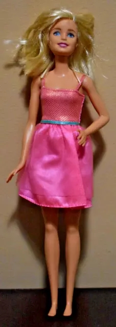 Muñeca Mattel Barbie Glitz n Glam en Vestido Rosa Brillante