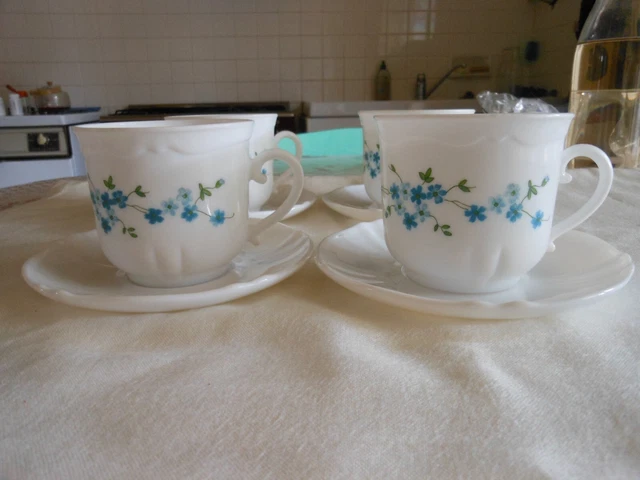 Service petit déjeuner Arcopal - 6 tasses, 6 sous tasses