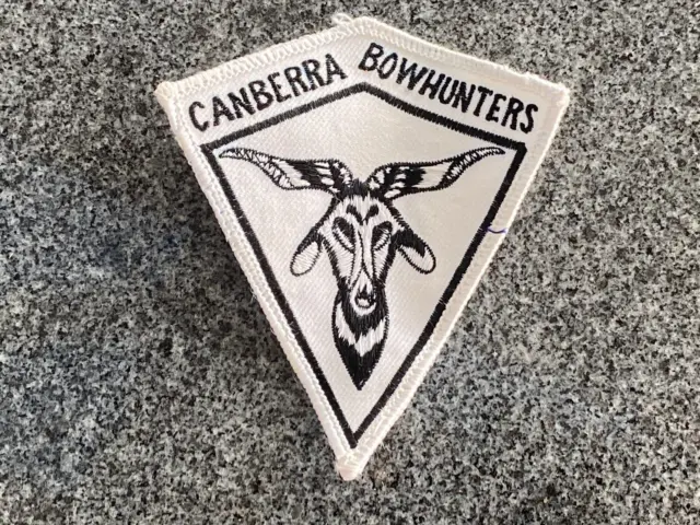 Souvenir cloth badge - Canberra Bowhunters - Sewing Hunting / Sport