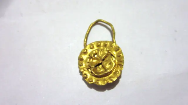 Genuine Ancient Roman Gold Earring  Circa 1st Century AD