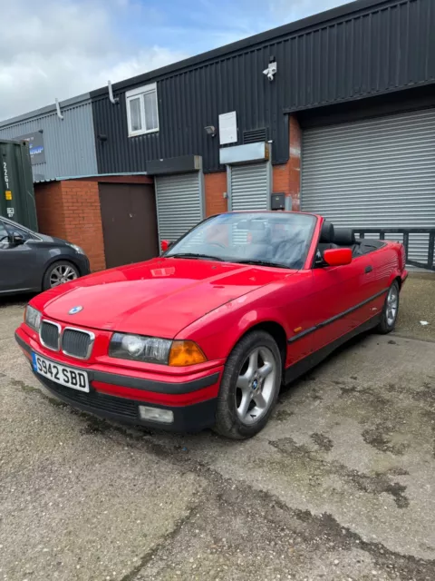 BMW 318i Convertible 1998 E36