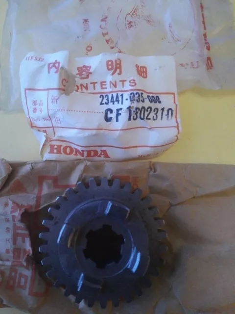 NOS HONDA 2nd gear countershaft 1965 S65 29t obsolete vintage 23441-035-000 rare