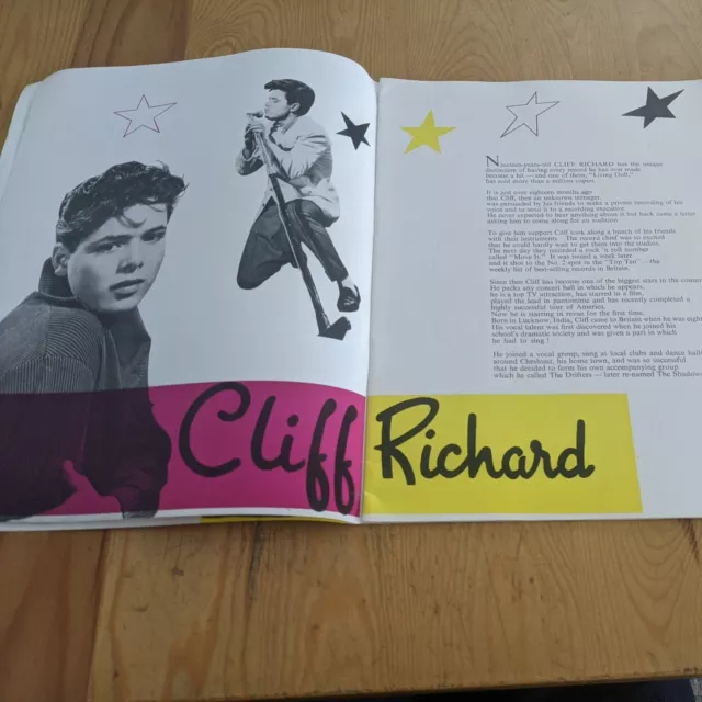 1960 Tour Programme Cliff Richard Joan Regan Stars In Your Eyes London Palladium