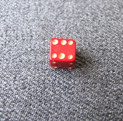 Vintage red galalith miniature dice     #4