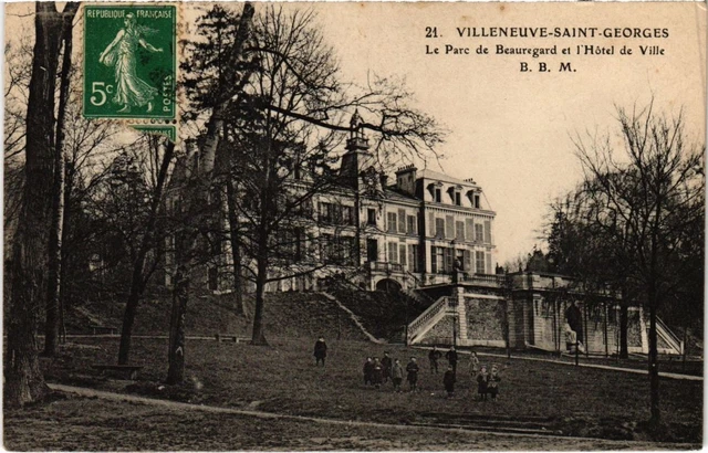 CPA AK Villeneuve St.Georges Le Parc de Beauregard et l'Hotel FRANCE (1282825)