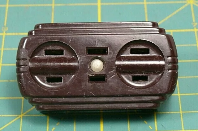 Vintage EAGLE Art Deco Bakelite 3 Way Outlet Plug Adapter 125V