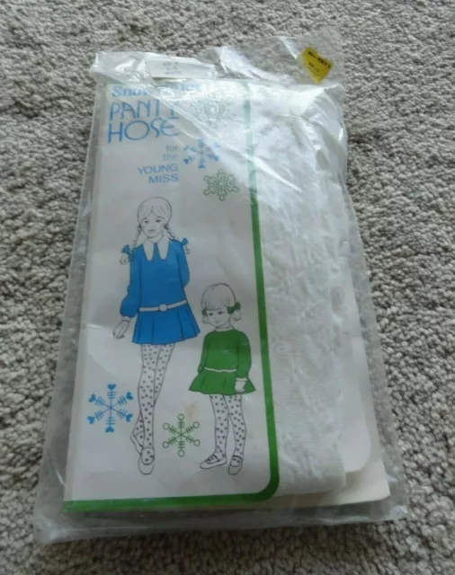 Vintage NOS Snowflake Children's Panty Hose for the Young Miss Size 4 - 6X