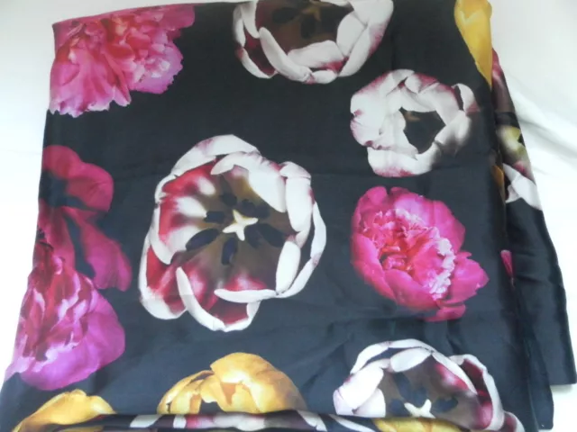 New Auth Christopher Kane Womens 100%  Silk  Scarf 135X135Cm Made In Italy