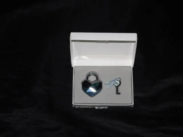 Swarovski Crystal Heart Lock Key NEW Silver Stainless Steel 1.5" 2 Piece Set NIB