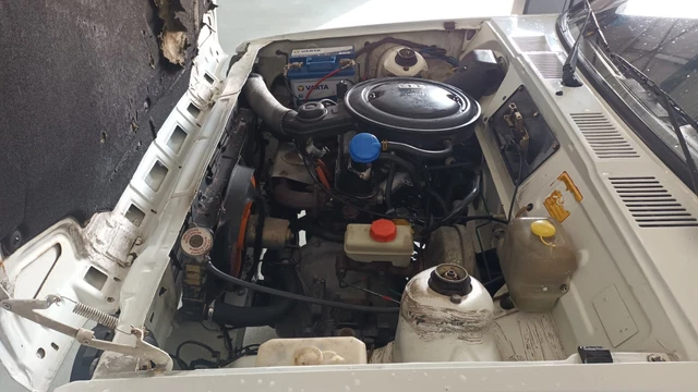 Ford fiesta xr2 mk1 9