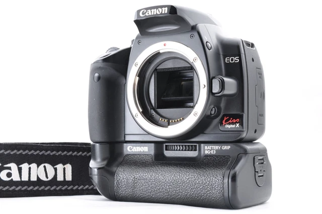 【S2038】Canon EOS DIGITAL KISS X EF 35-80 Canon EOS KISS DIGITAL X SLR camera With three zoom lenses