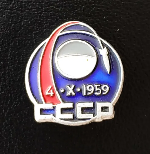 Space Spacecraft Luna 3 Pin Badge Soviet Program Lunar Flyby Moon USSR