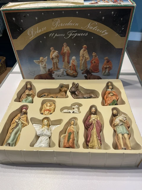 Deluxe Presepe Porcellana 11 Pezzi