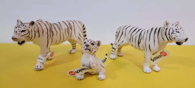 Schleich Lot of 3 WHITE BENGAL TIGER Adult CUB 14382 14383 14385 Animal Figure