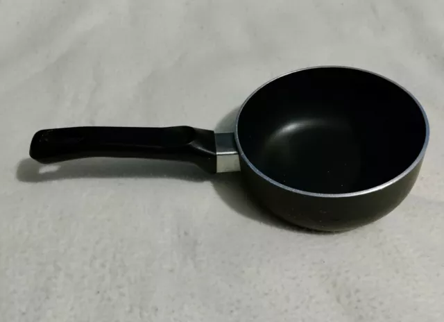 WearEver 6 Inch Pan Non Stick See Pics