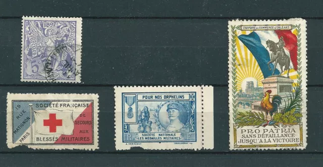 Lot de 4  vignettes divers