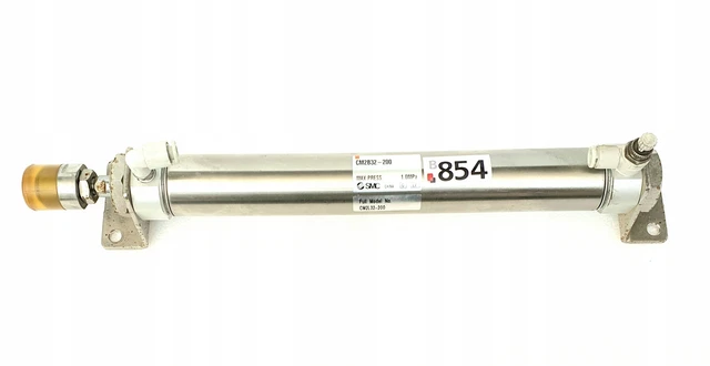 Cilindro SMC CM2B32-200 pistone 32 corsa 200 / #A E1XT 8120