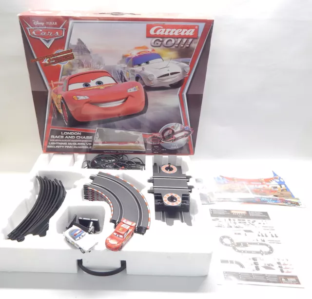 Carrera GO!!! Disney Pixar Cars - Neon Nights Rennbahn - 20062477 - Timmi  Spielwaren Onlineshop