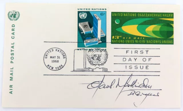 .1968 UNITED NATIONS AIR MAIL POSTAL CARD FDC signed by DESIGNER of 13c STAMP.