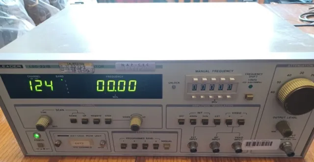 Leader LSG-221B Signal Generator