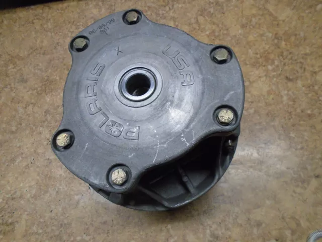 2002 Polaris Magnum 325 4X4 Atv Primary Drive Clutch 2001 1999