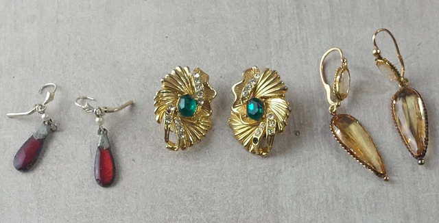 Lot De 2 Paires De Boucles D'oreilles Clips Vintage Années 80/90 – Dorées Et Pierres Bleues