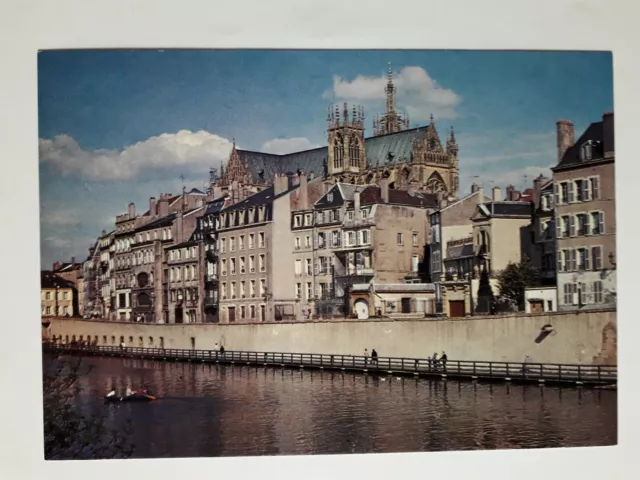 Carte postale neuve - Metz (57) - Promenade le long de la Moselle - #CKDB