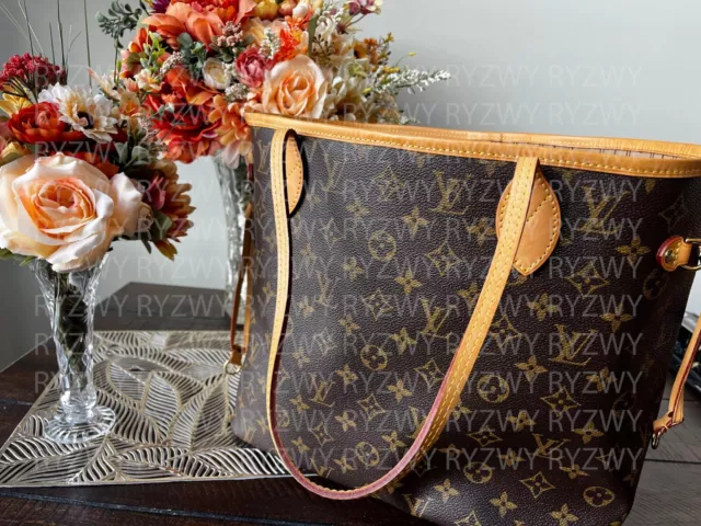 Louis Vuitton Monogram Patches Neverfull MM - Brown Totes, Handbags -  LOU605834