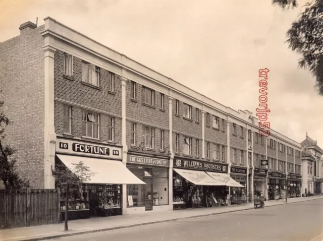 Shops Southall Broadway Middlesex London Original Photo NOT POSTCARD Ref L117