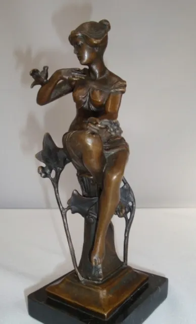 Estatua Pájaro Damisela Art Deco Estilo Art Nouveau Estilo Bronce sólido Firmado