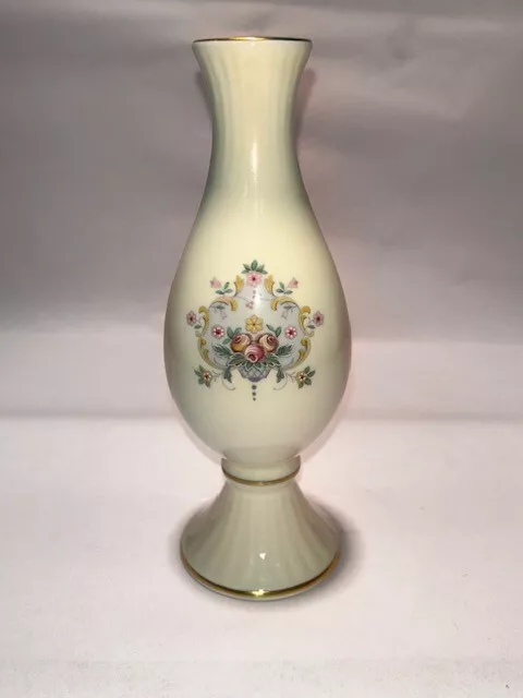 Vintage Royal Doulton H5077 Juliet Bone China Bud Vase-England 6 1/4" Gold Trim