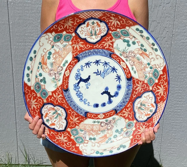 Meiji era 1880s-1890s Japan Antique Japanese Pottery 18.5" Imari Charger Plate