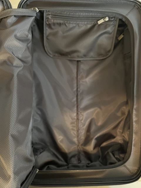 TUMI 19 Degree International Expandable Carry-on 4 Wheel - Black 139683-1041 11