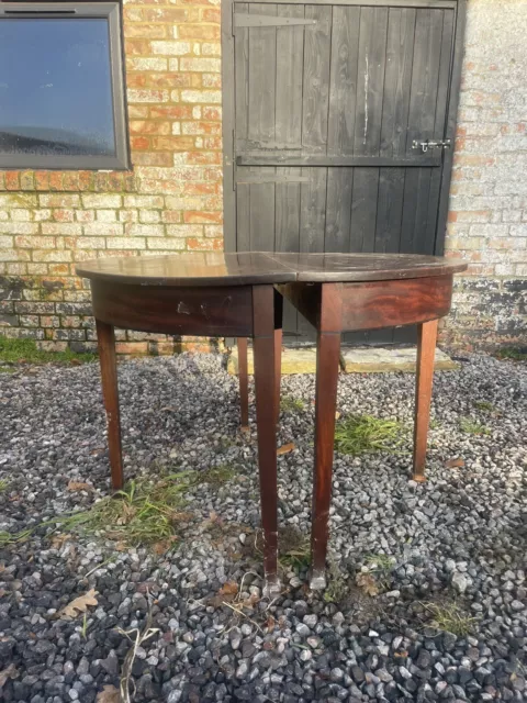 18th Century Georgian Mahogany Pair Demi Lune Side Hall Round Breakfast Table 2