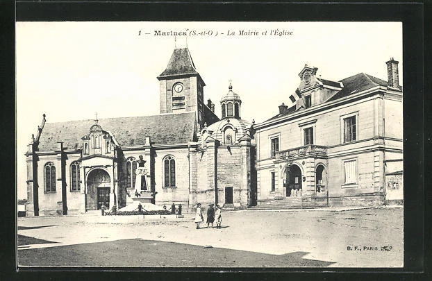 CPA Marines, La Mairie et l´Eglise