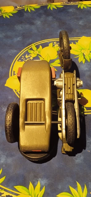 Dreamon Jouet Véhicule Militaire en Plastique et en métal avec 6pcs