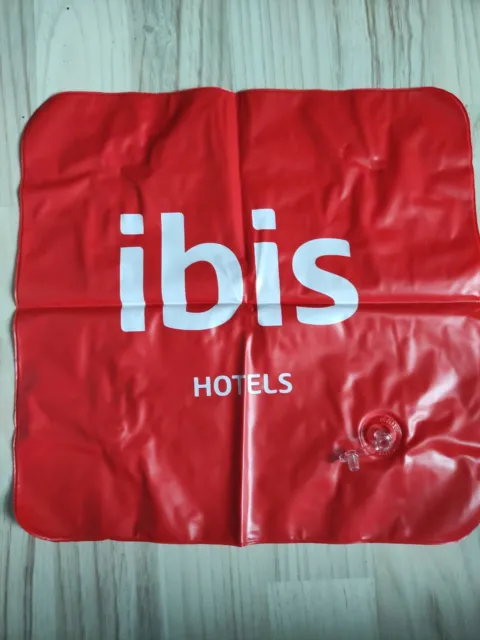 Coussin De Plage Gonflable Ibis Hotel Caravane Tour De France