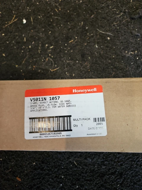 Honeywell V5011N 1057 2-way Direct Acting Pneumatic Brass 3/4in Npt Globe Valve