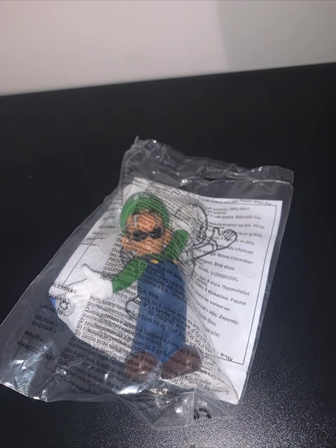 McDONALDS HAPPY MEAL TOY - LUIGI from SUPER MARIO 2013 SINGLE FIGURE Sealed!