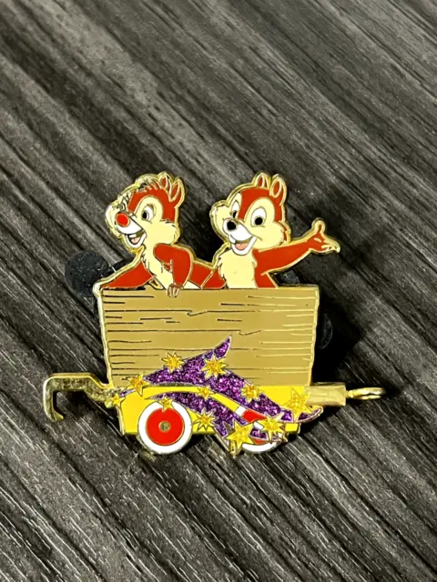 Walt Disney World 2007 Chip & Dale Character Train Mystery Tin Pin