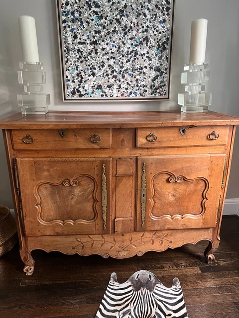 EARLY 19th CENTURY FRENCH PROVINCIAL PATINATED OAK SERVER CABINET